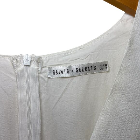 Saints + Secrets Fit and Flare Dress V-Neck Short Sleeve White Size Small - Picture 5 of 5